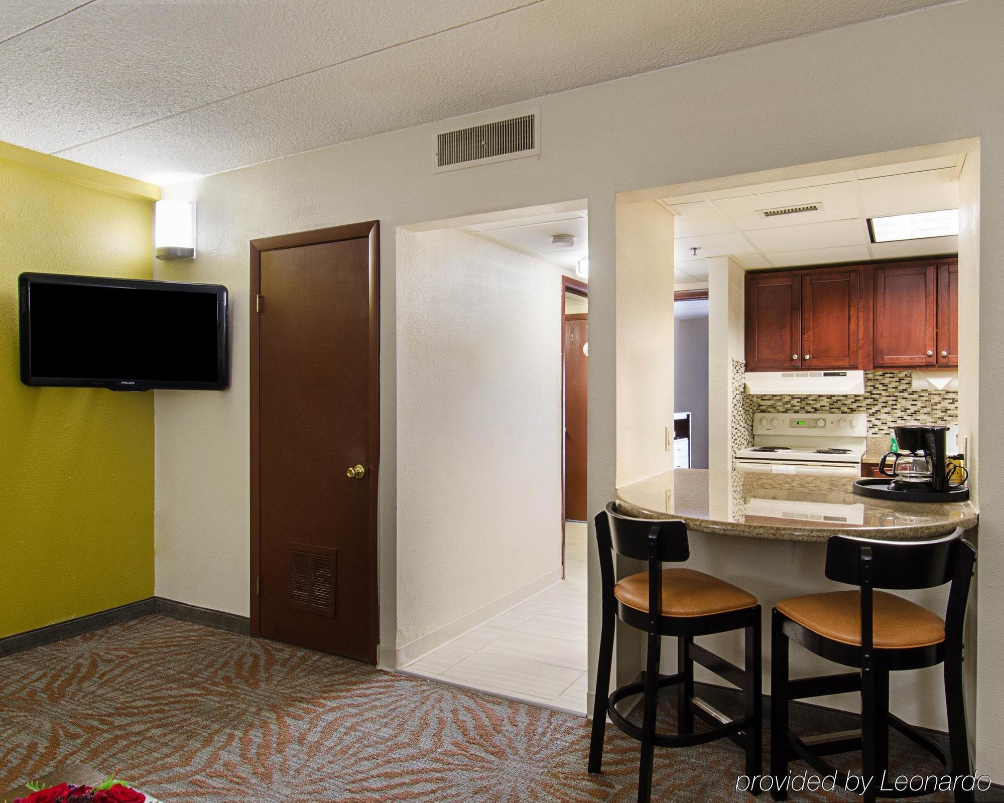 Suburban Extended Stay Hotel Worcester Exterior photo
