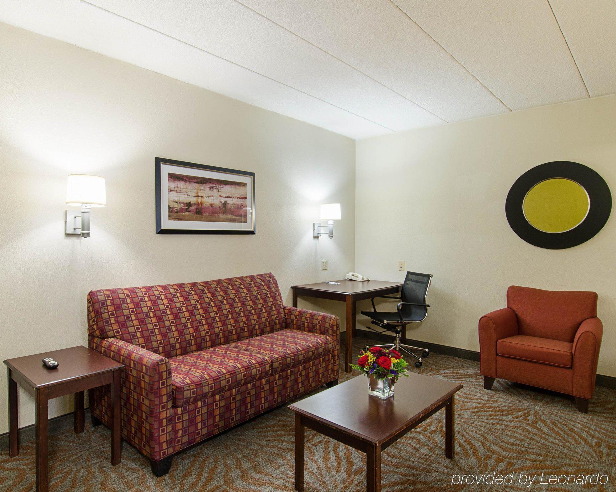 Suburban Extended Stay Hotel Worcester Exterior photo