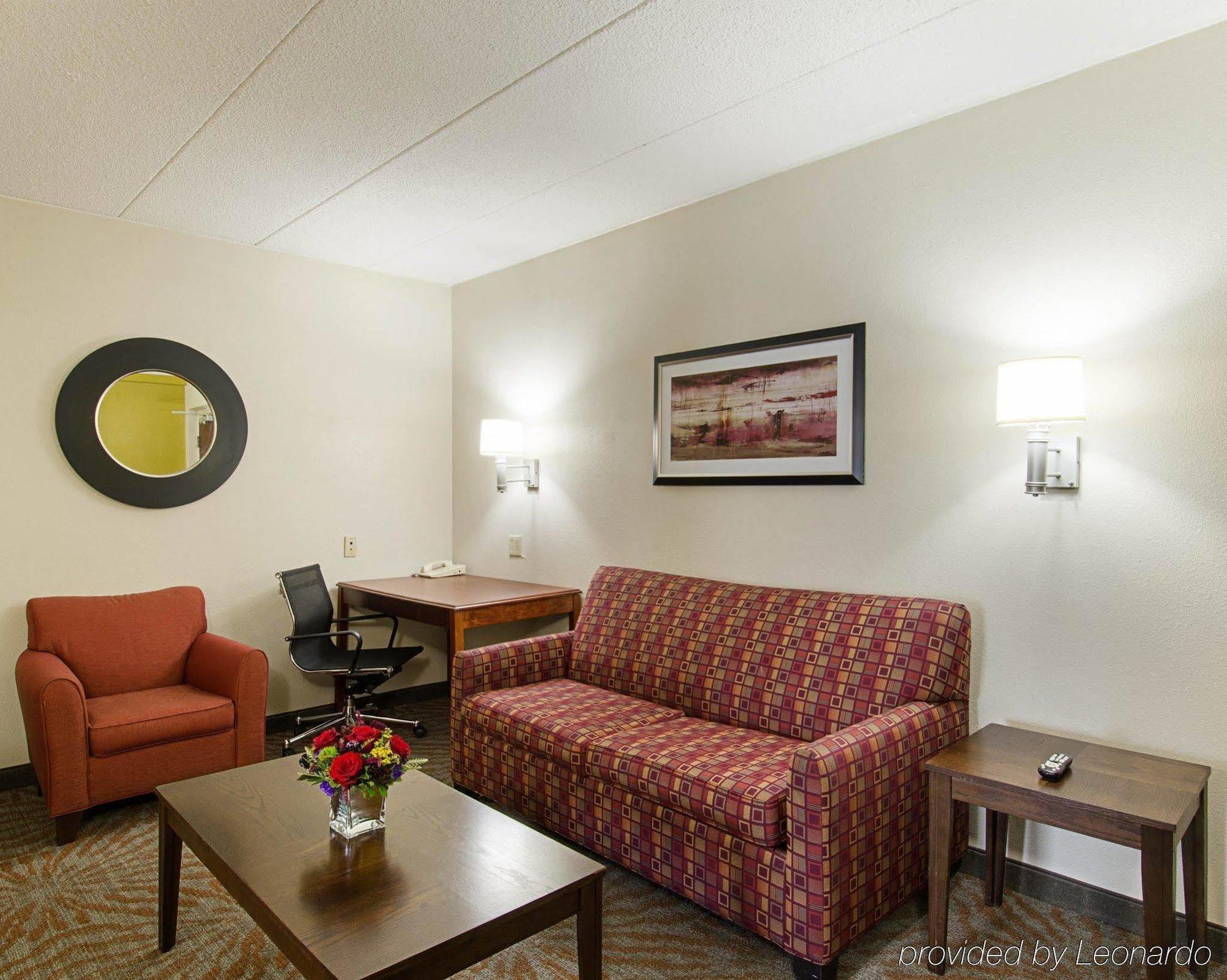 Suburban Extended Stay Hotel Worcester Exterior photo